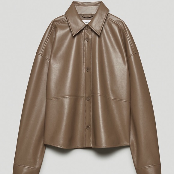 Aritzia Jackets & Blazers - NEW Aritzia Babaton Pelli Cropped Shirt Jacket